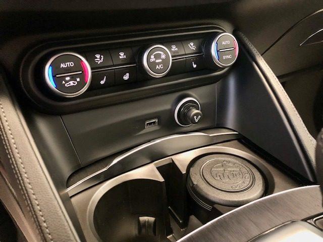 ALFA ROMEO Stelvio 2.0 Turbo 200 CV AT8 Q4 Executive Super #carplay