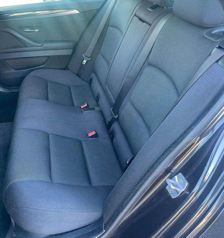 BMW Serie 5 Touring 520d Touring Business aut. 1°PROP-GARANZIA-KM CERTIFI