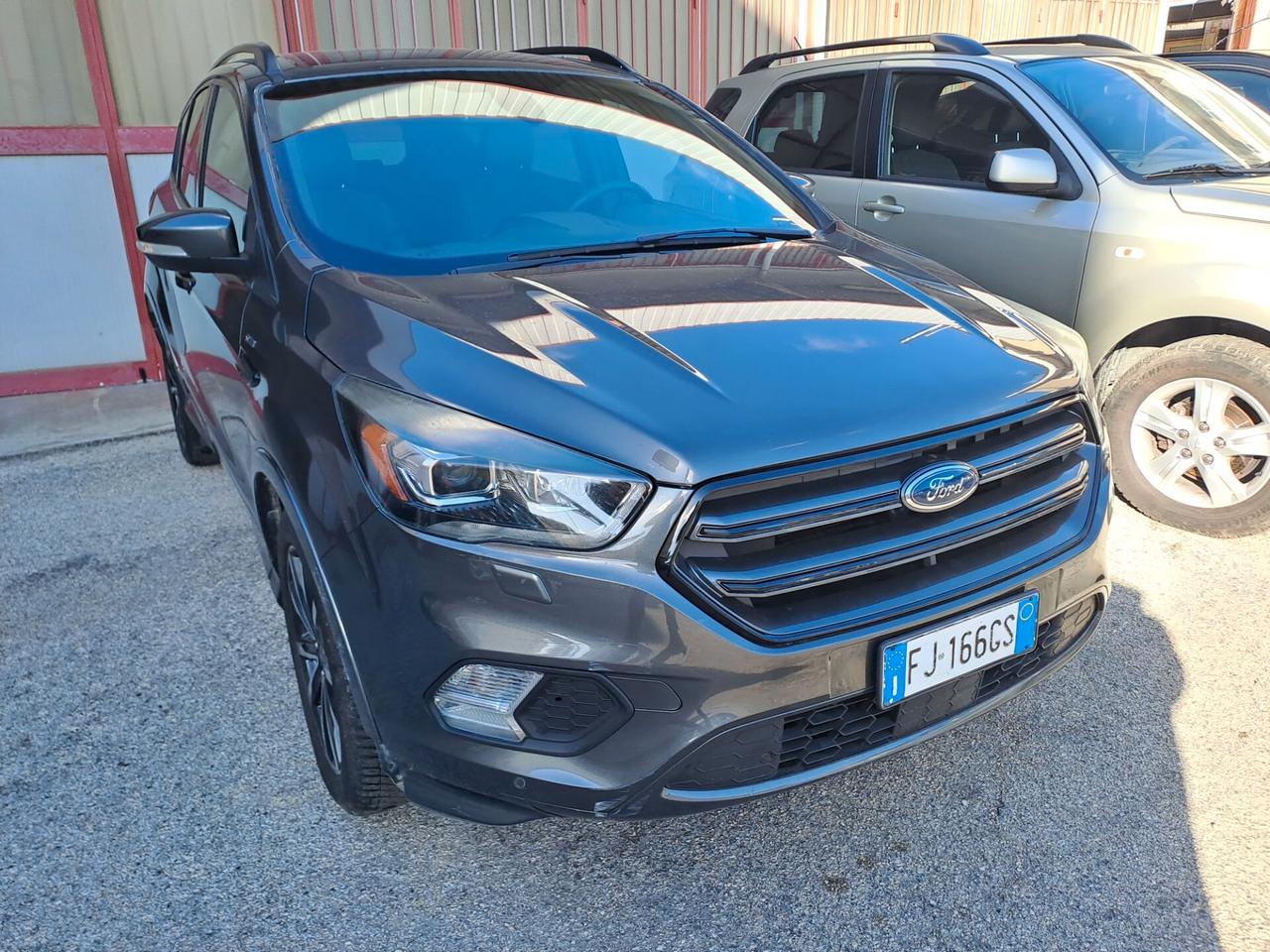 Ford Kuga 1.5 TDCI 120 CV S&S 2WD Titanium