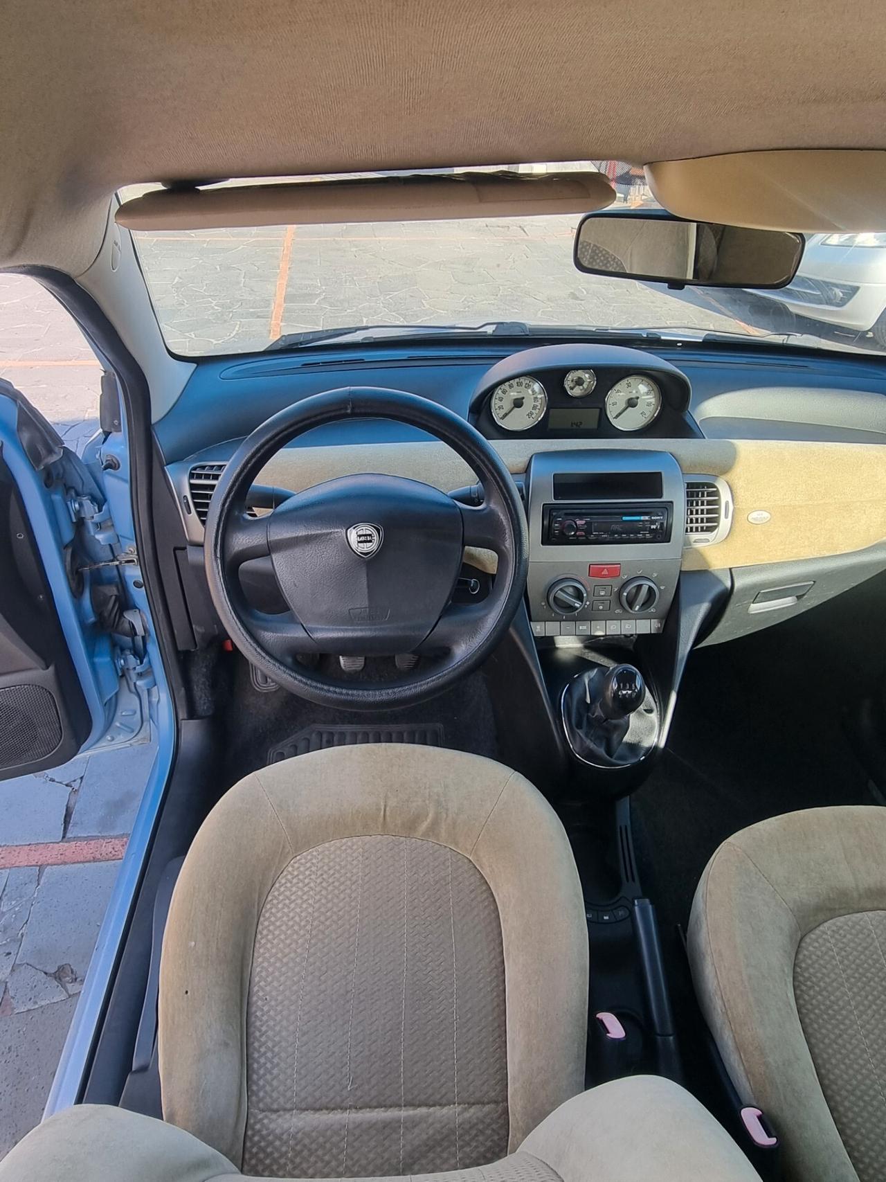 Lancia Ypsilon 1.3 Multijet 16V