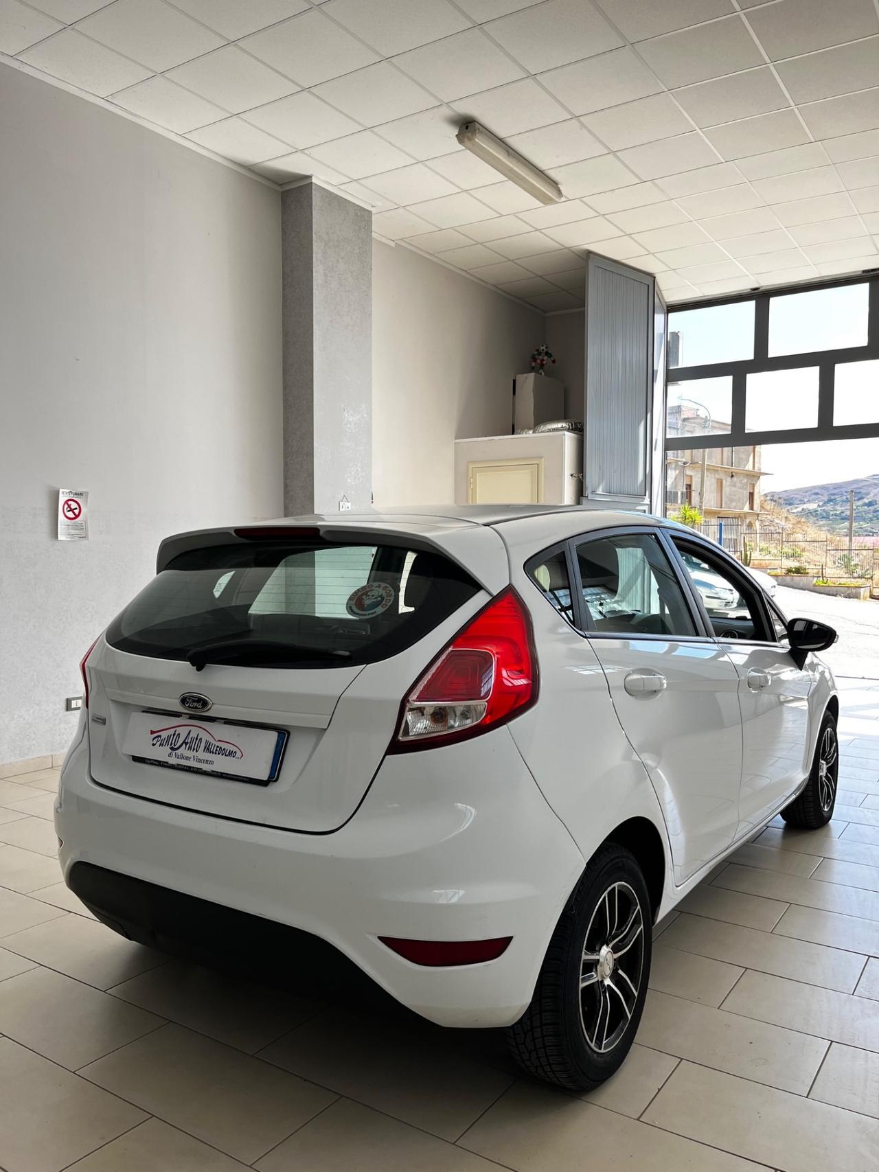 Ford Fiesta 1.5 TDCi 75CV 5 porte