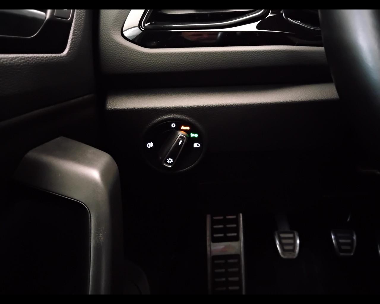 VOLKSWAGEN T-Roc I 2022 - T-Roc 1.5 tsi R-Line