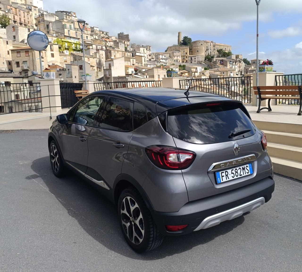 Renault Captur TCe 12V 90 CV Sport Edition2
