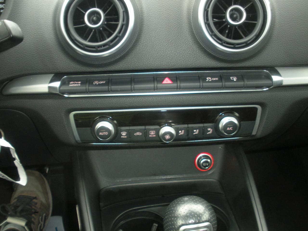 Audi A3 SPB 1.4 TFSI COD S tronic S.line panorama