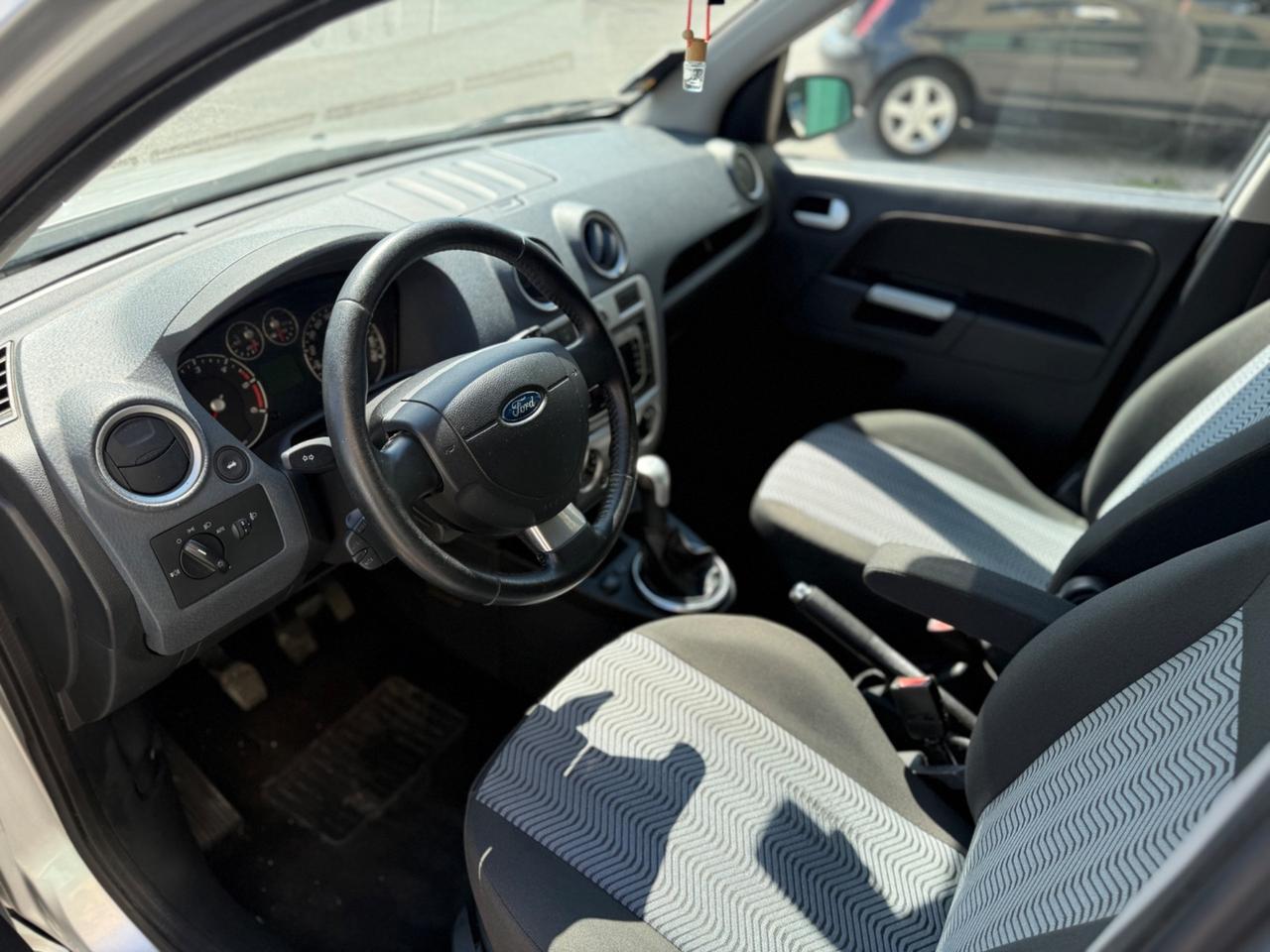Ford Fusion 1.4 TDCi 5p. Titanium