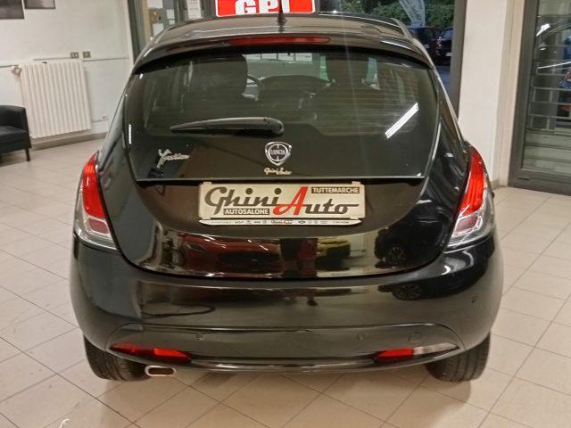 LANCIA Ypsilon 1.2 69 CV 5 porte GPL Ecochic Gold uniproprietario