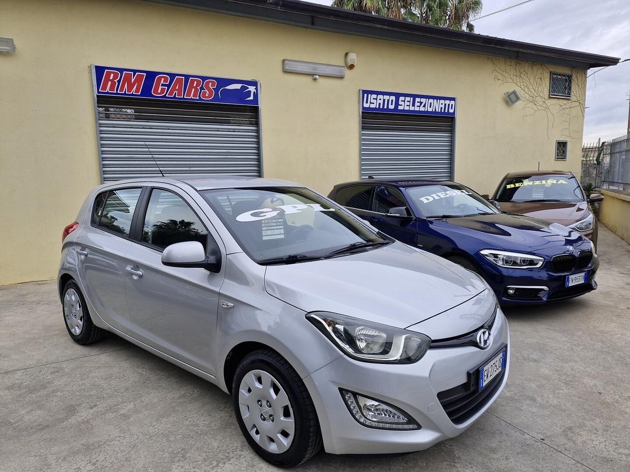 HYUNDAI I20 1.2 BENZINA/GPL ANNO 2014