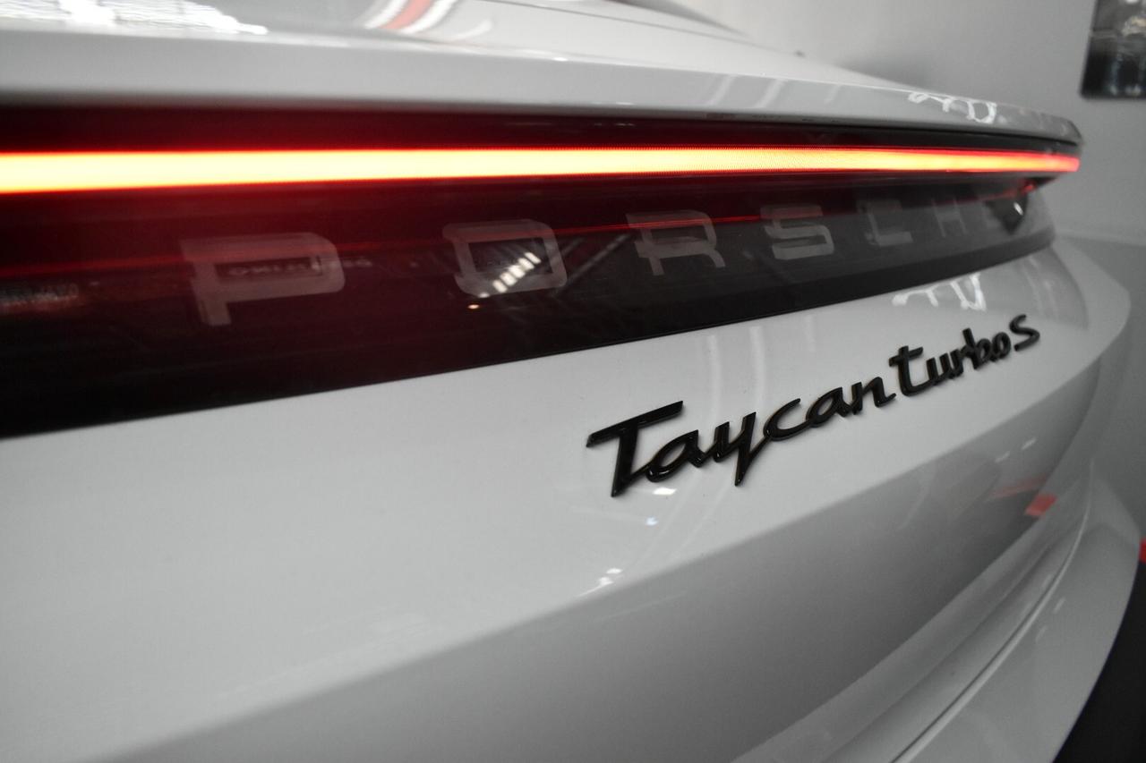 Porsche Taycan Turbo S