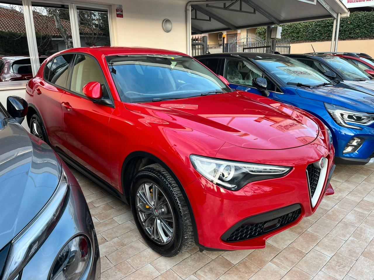 Alfa Romeo Stelvio 2.2 Turbodiesel 190 CV AT8 Q4 Super