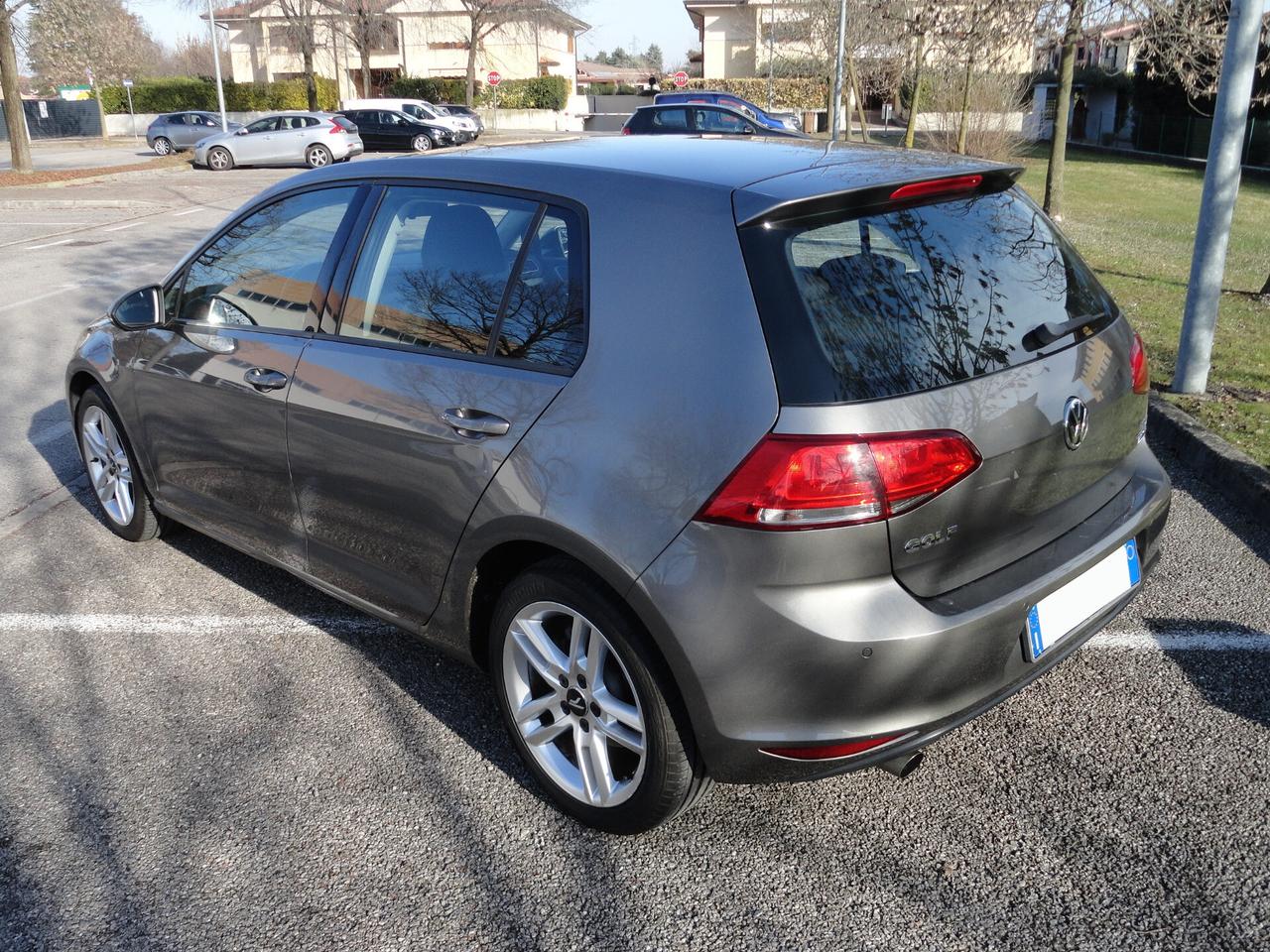Volkswagen Golf Variant 1.6 TDI 110 CV DSG Comfortline BlueMotion Tech.