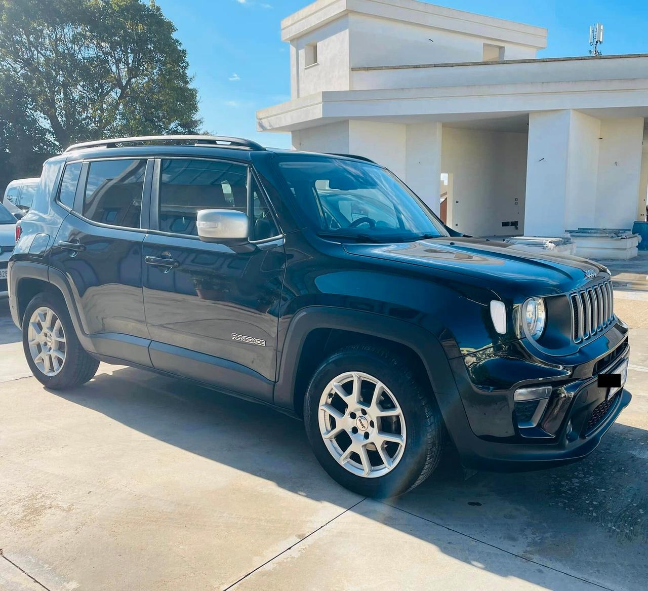 Jeep Renegade 1.3 T4 DDCT Limited