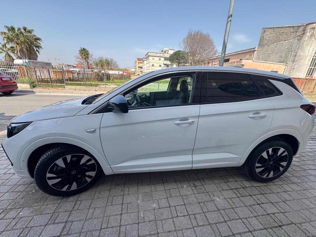 Opel Grandland 1.5 diesel Ecotec aut. Business Elegance