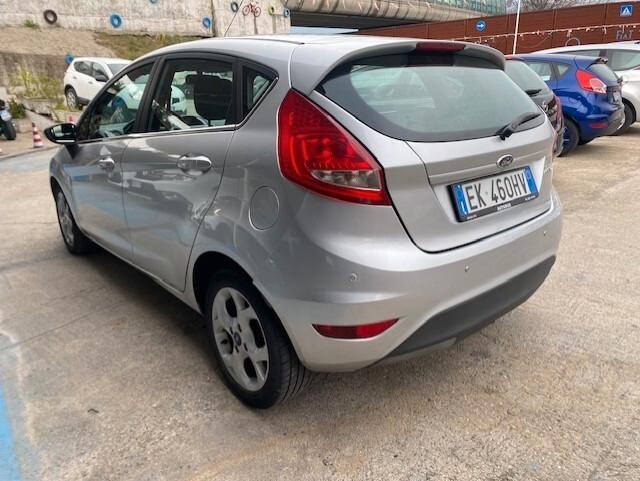 Ford Fiesta 1.4 TDCi 5p. Titanium