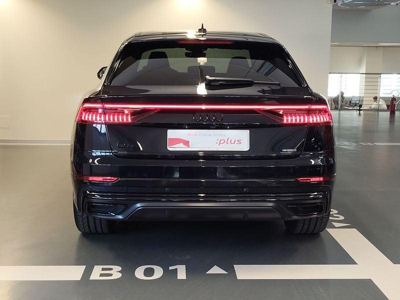 Audi Q8 Q8 50 TDI 286 CV quattro tiptronic Sport