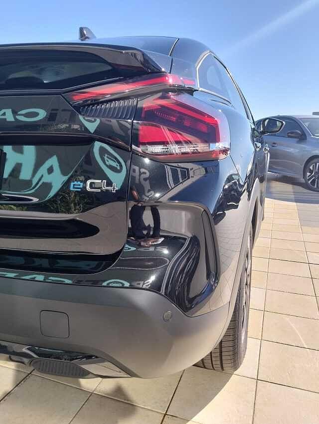 Citroen ë-C4 motore elettrico 136 CV Plus