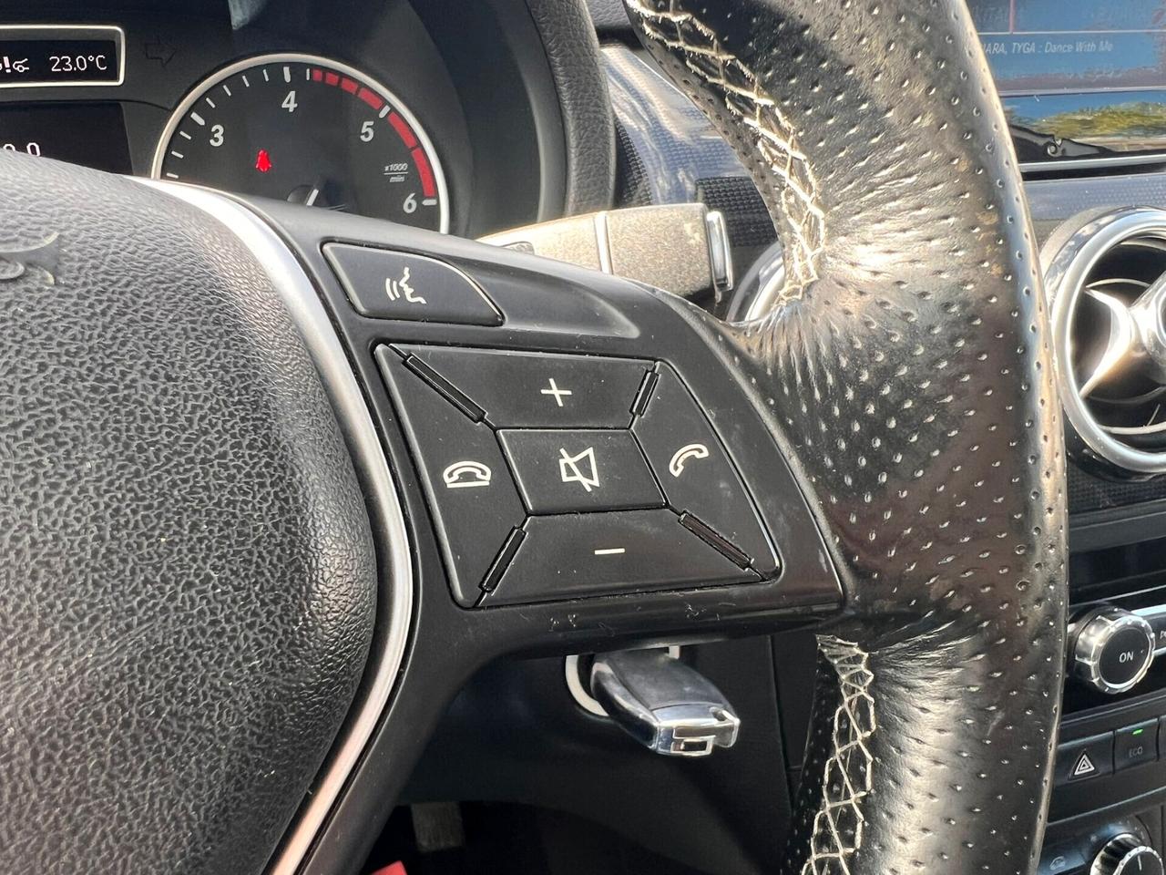 Mercedes-benz B 180 CDI BlueEFFICIENCY Premium