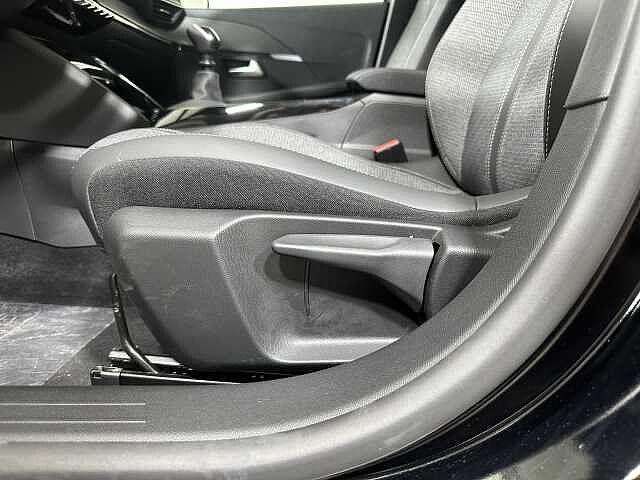 Peugeot 208 PureTech 100 Stop&Start 5 porte Allure KM ZERO