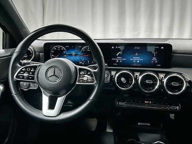 Mercedes-Benz A 180 A 180 d Automatic Sport