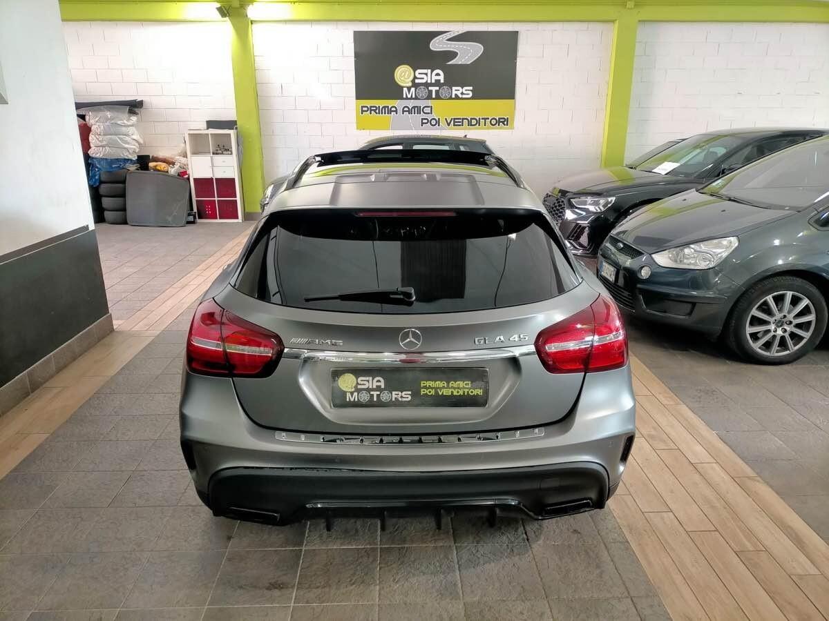 Mercedes Benz GLA 45 AMG 381 CV