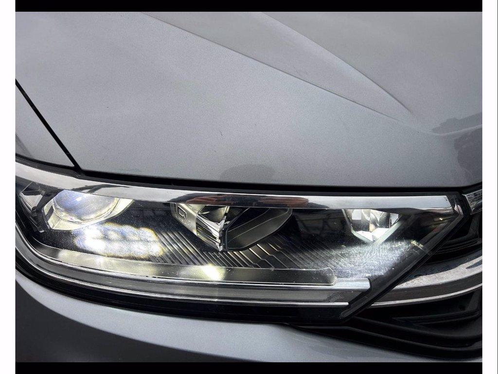 VOLKSWAGEN T-roc 1.5 tsi style del 2023