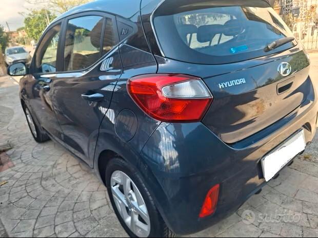 Hyundai i10 - 1.0 MPI Prime CLIMA CERCHI CRUISE MULTIFUNZIONE ESENTE BOLLO NEO PATENTATI