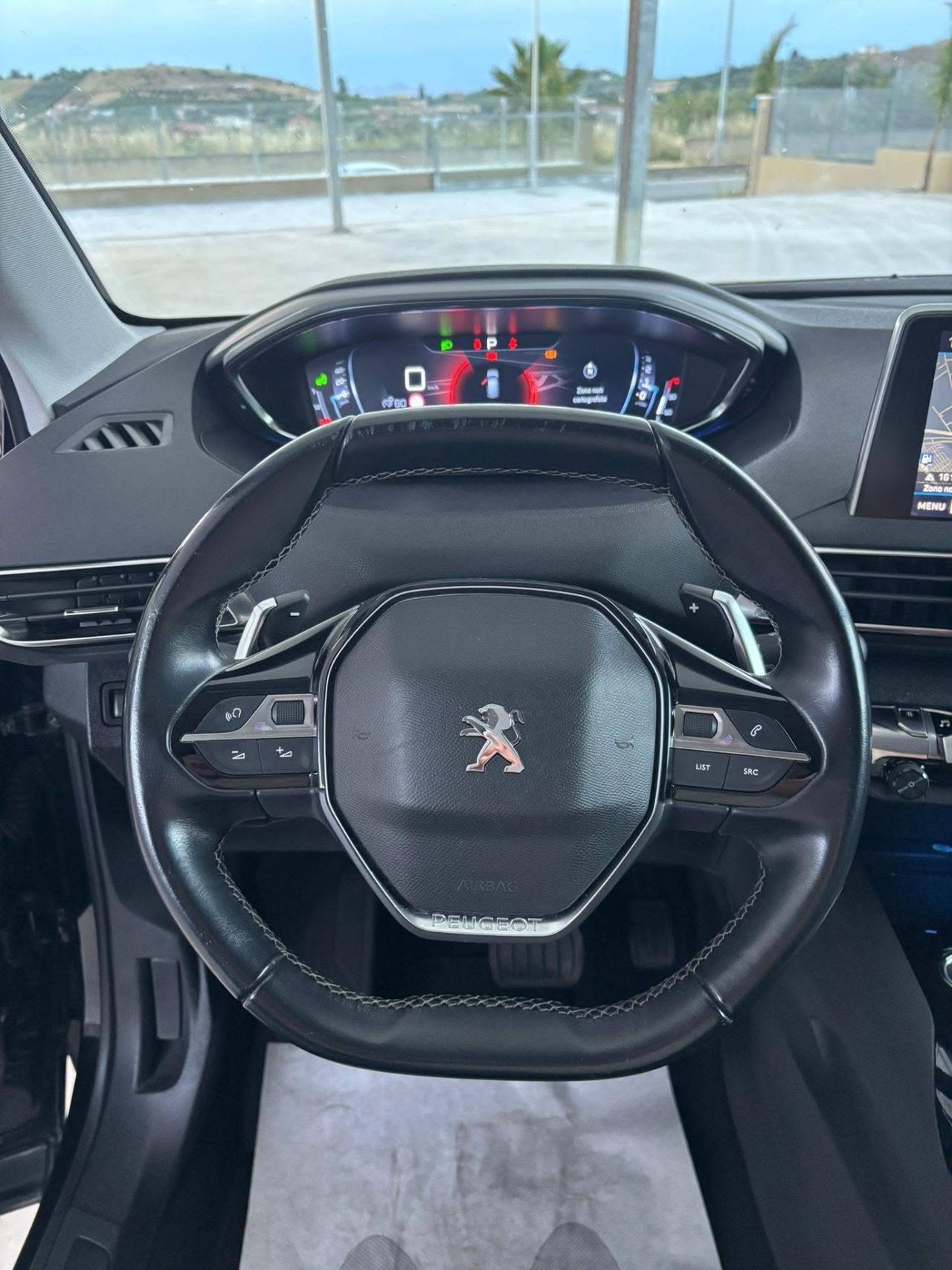 Peugeot 3008 BlueHDi 130 S&S Allure