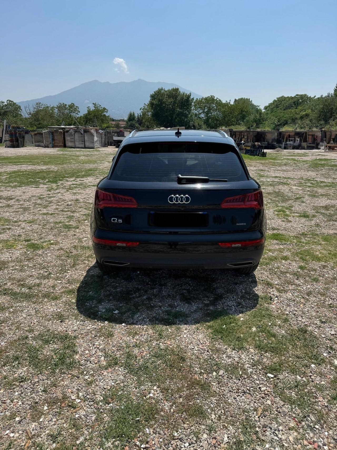 Audi Q5 35 TDI quattro S tronic Business Sport