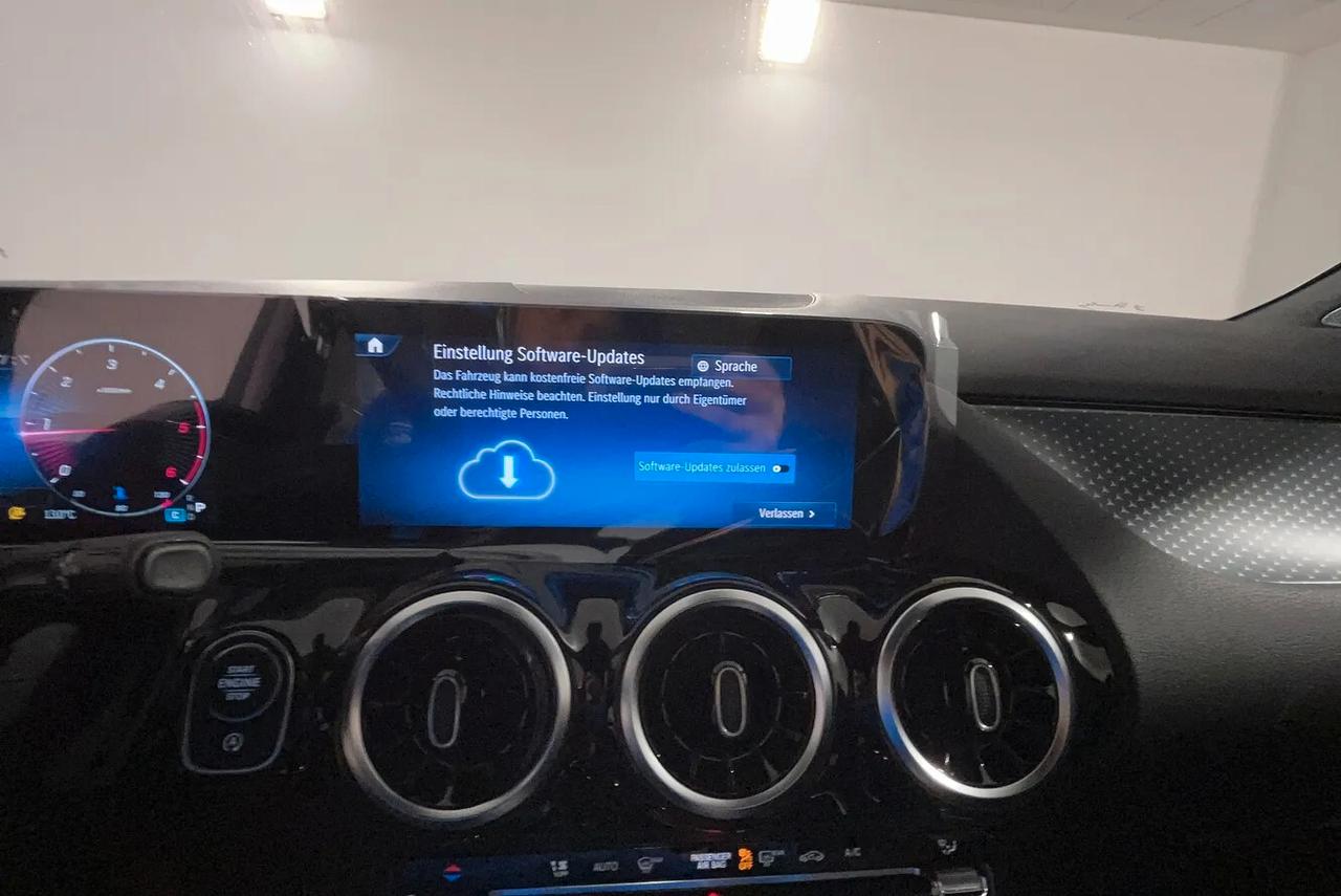 Mercedes-benz GLA 200 180 d Automatic Advanced