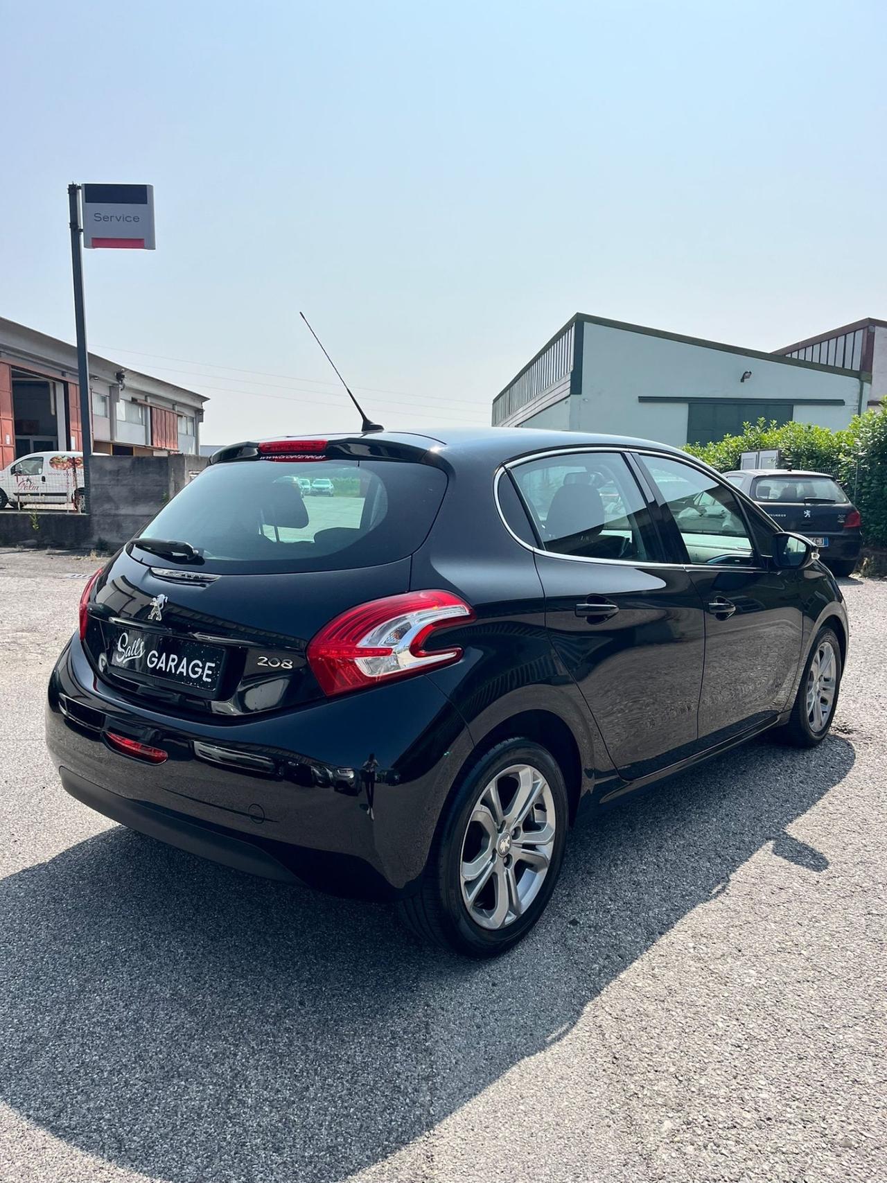 Peugeot 208 1.2 Neopatentati