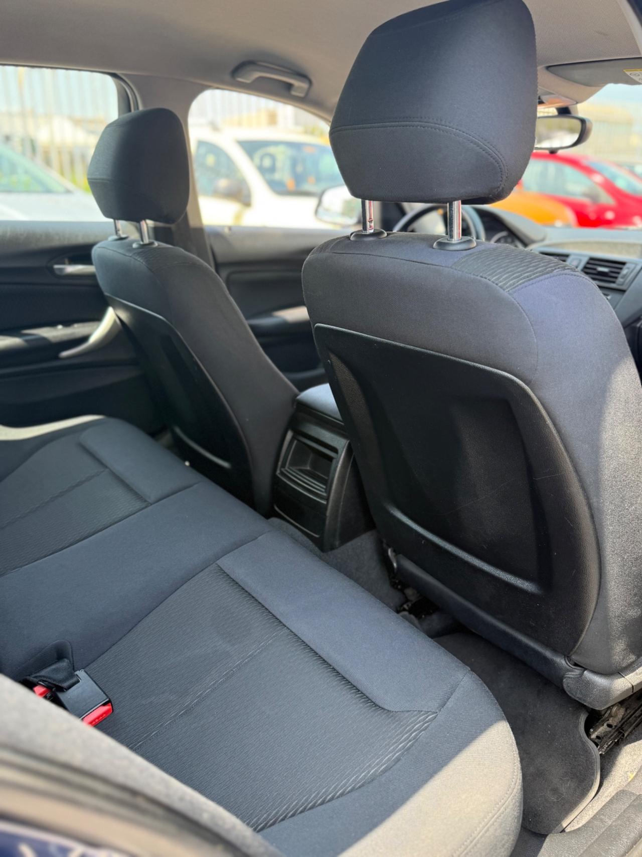 Bmw 116 116d 5p. Efficient Dynamics Urban