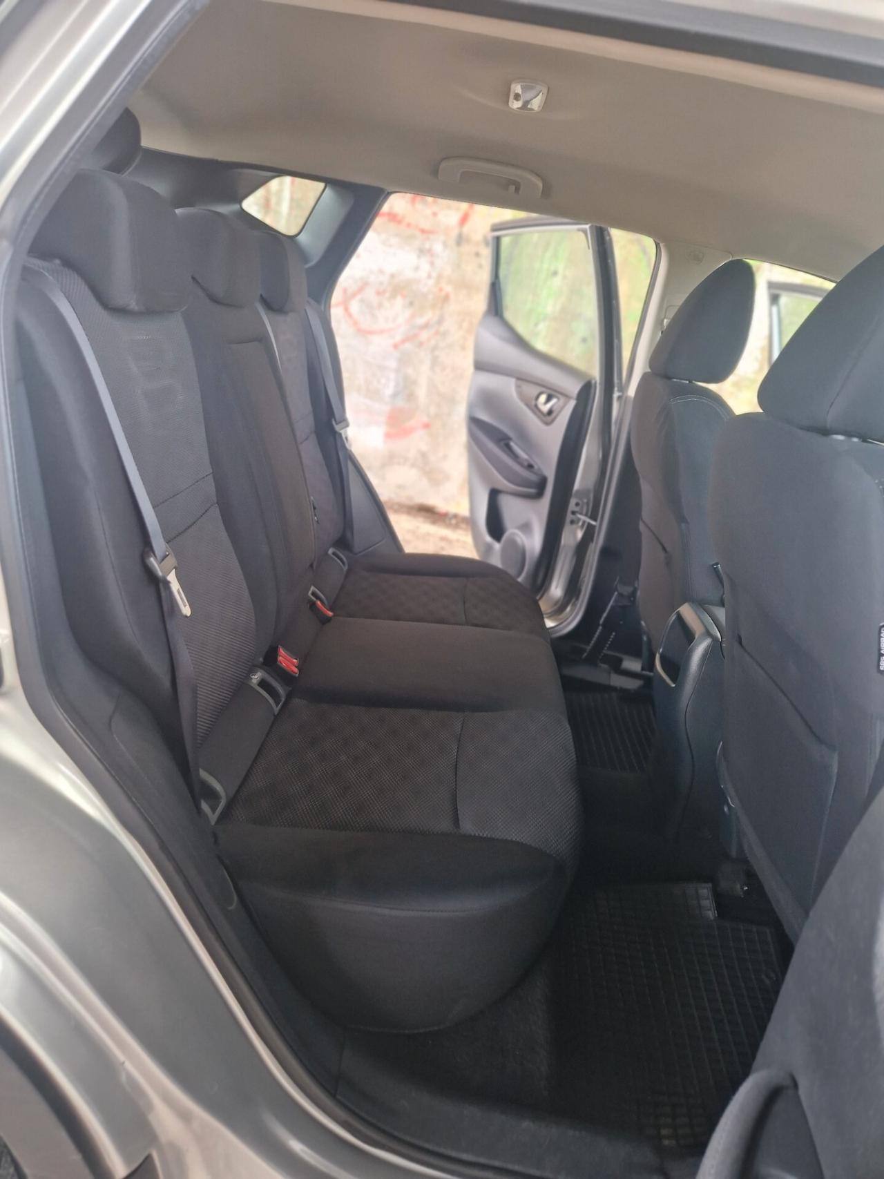 Nissan Qashqai 1.6 dCi 4WD Tekna