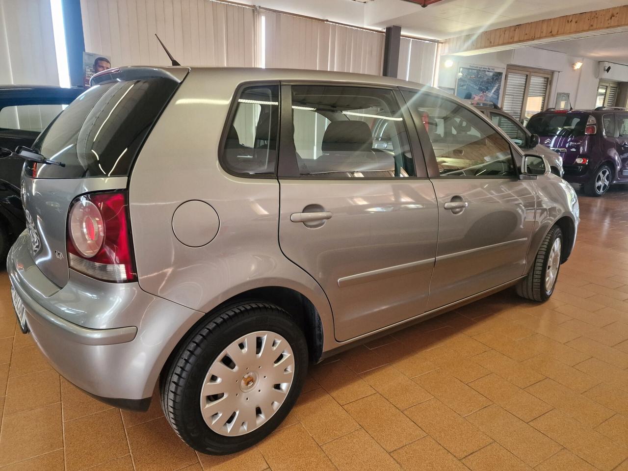 Volkswagen Polo 1.4/80CV 16V 5p. Comfortline