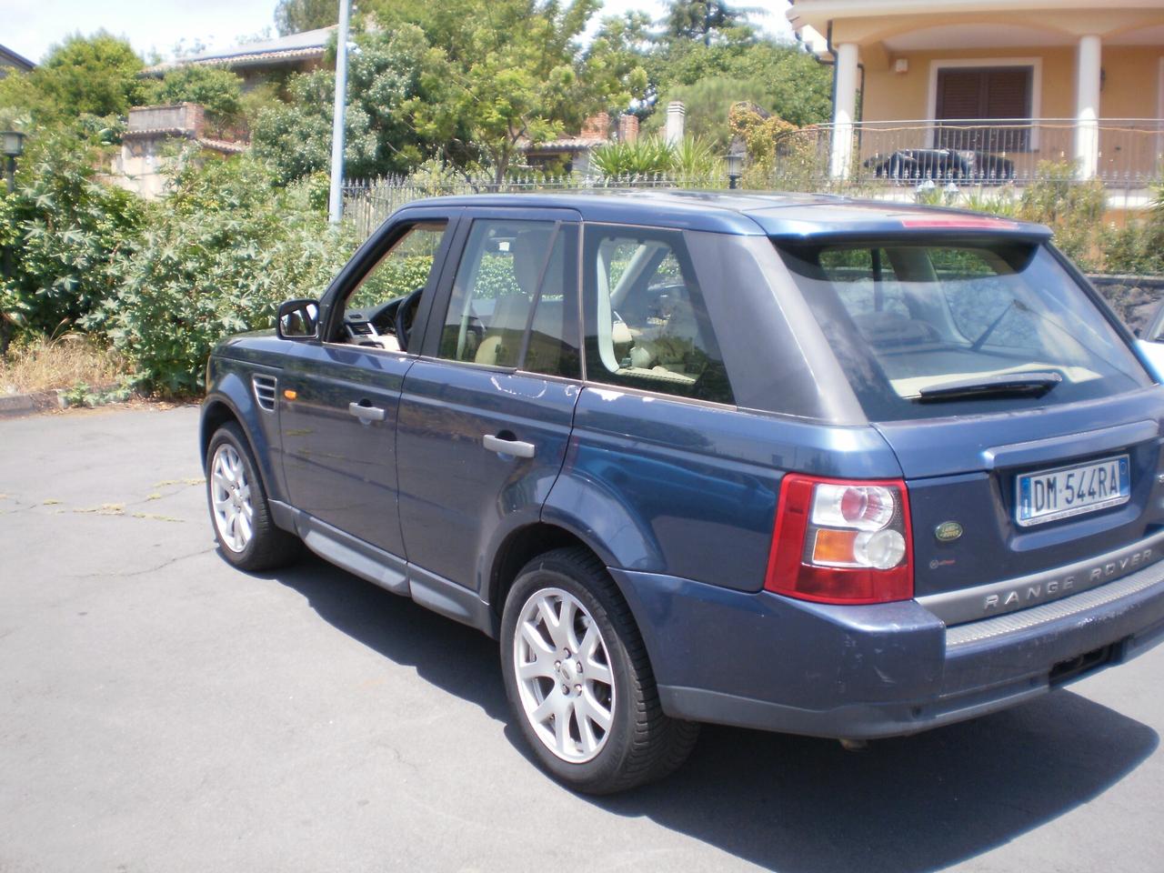 Land Rover Range Rover Sport Range Rover Sport 2.7 TDV6 S