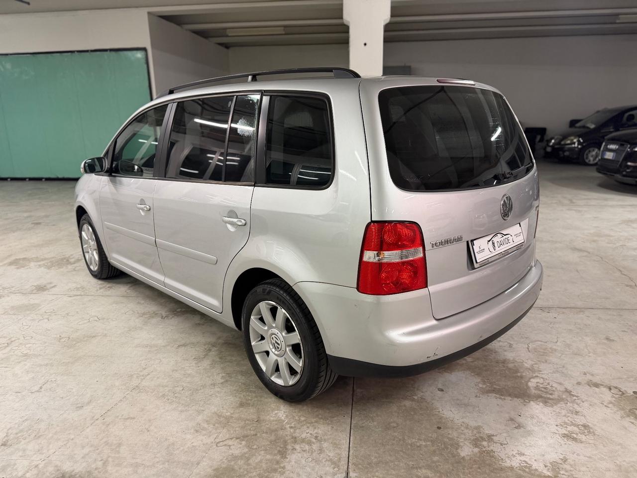 Volkswagen Touran Volskwagen