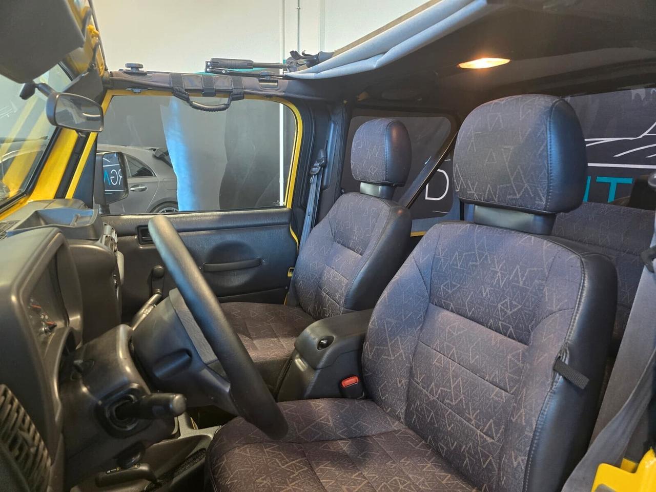 Jeep Wrangler 4.0 cat Sport