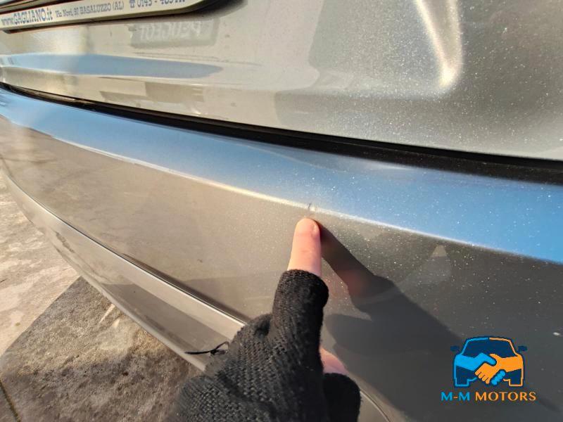 Suzuki Ignis 1.2h Top 2wd cvt