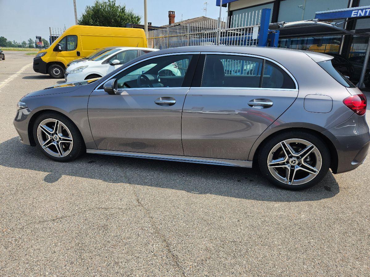 MERCEDES Classe A 180 Automatic Premium AMG MILD HYBRID