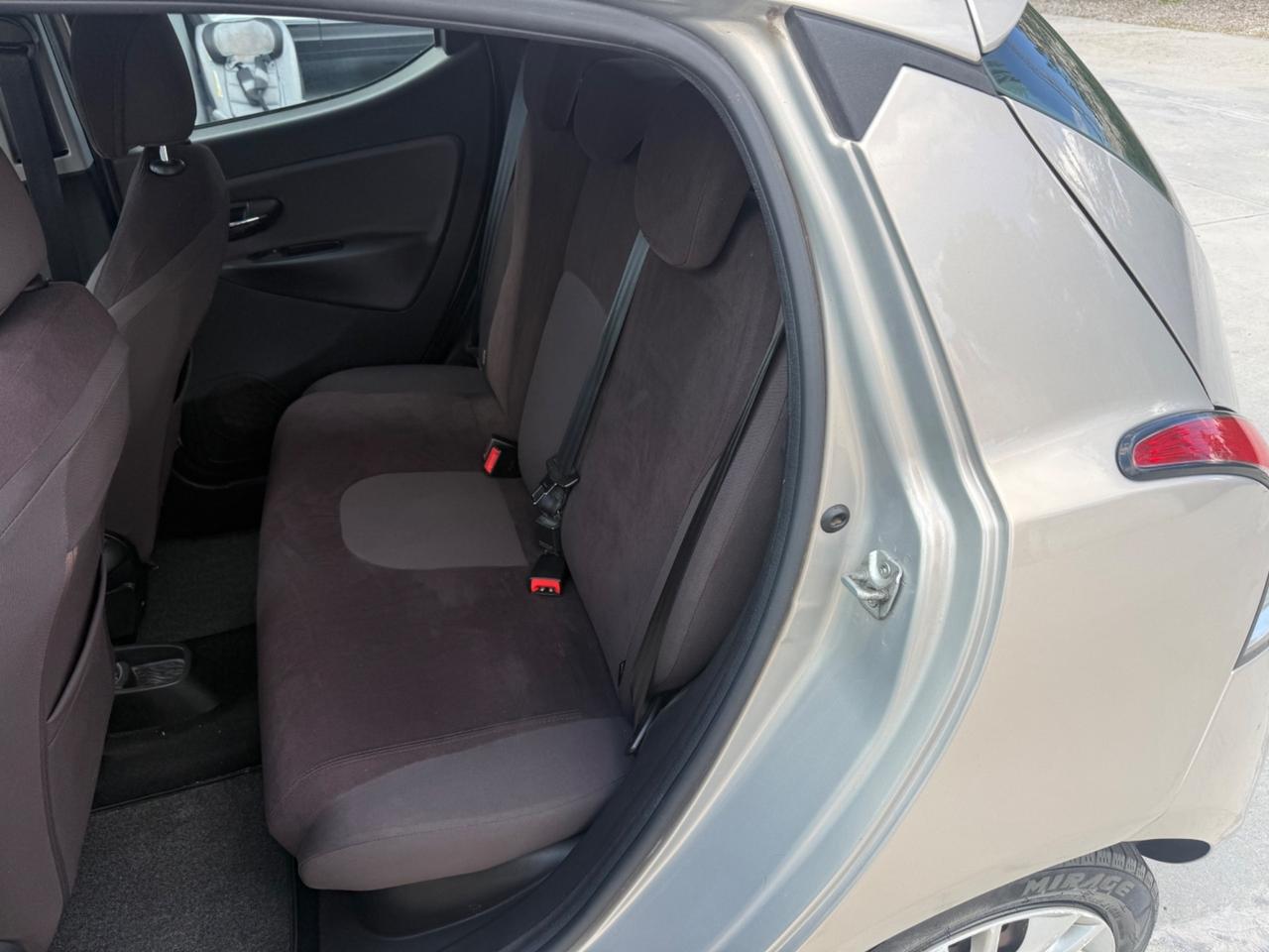 Lancia Ypsilon 1.3 MJT 16V 95 CV 5 porte S&S Gold