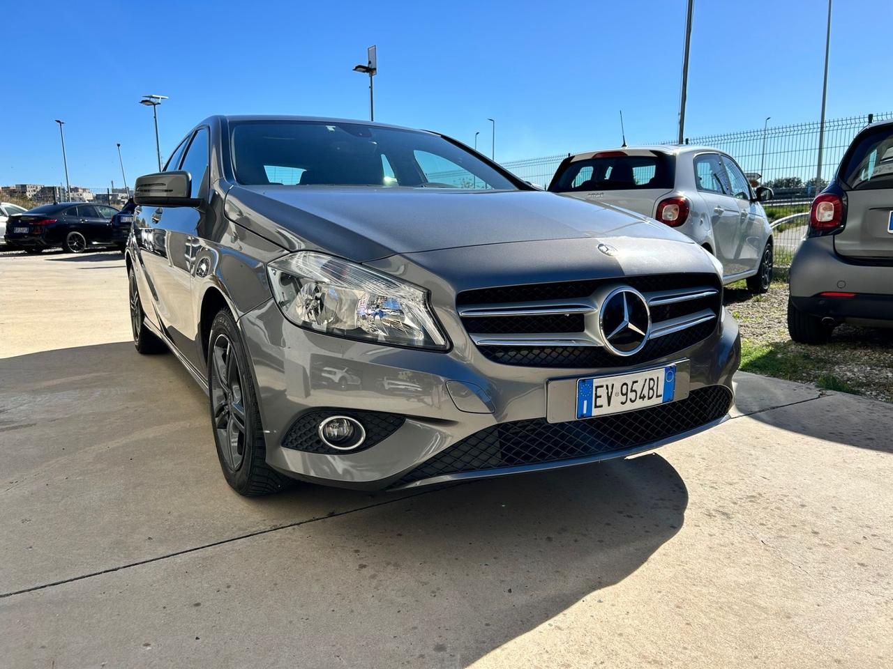 Mercedes-benz A 180 A180 CDI NIGHT EDITION