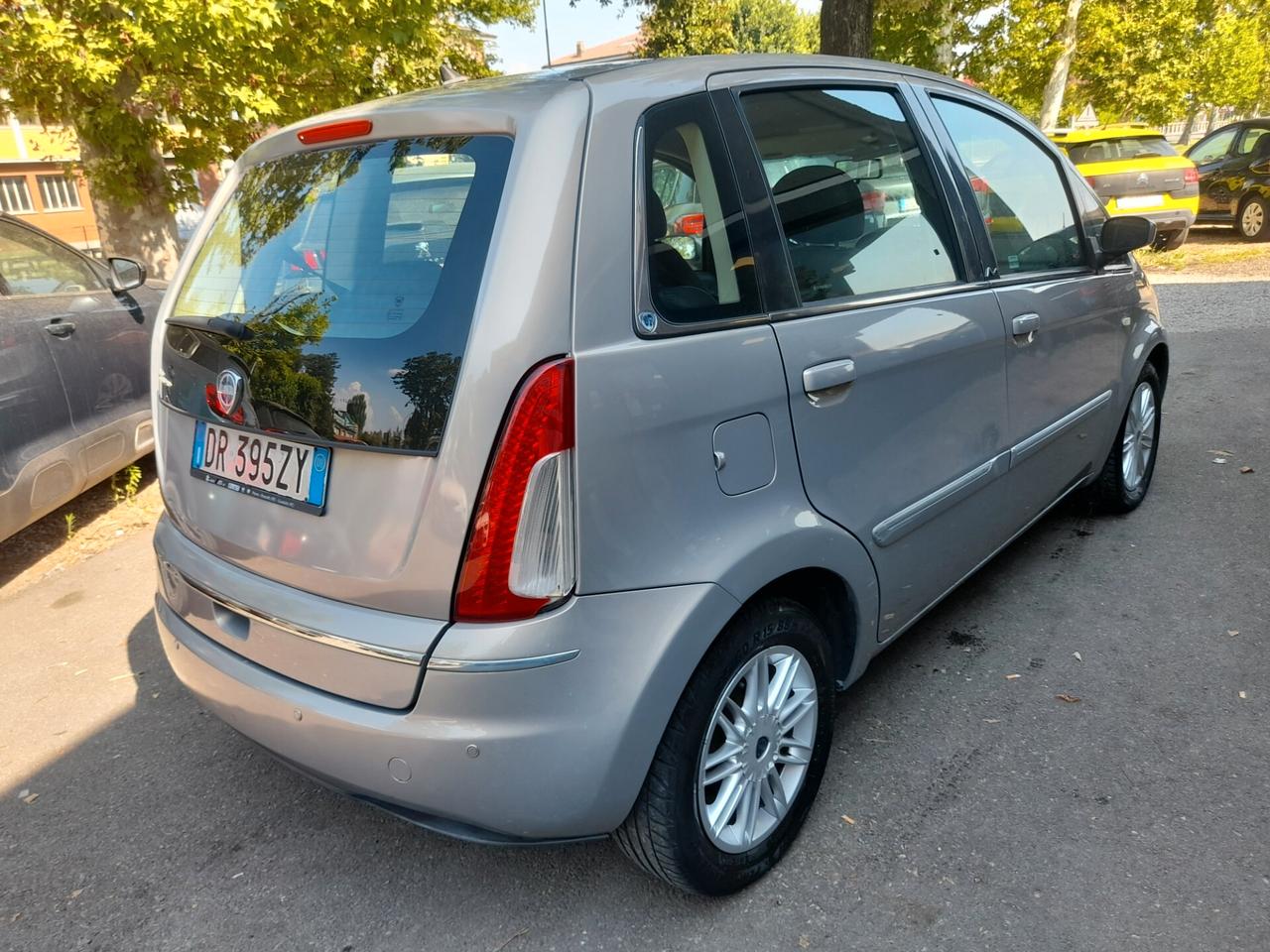 Lancia MUSA 1.4 Argento DISTRUBUZIONE E FRIZIONE SOSTITUITI