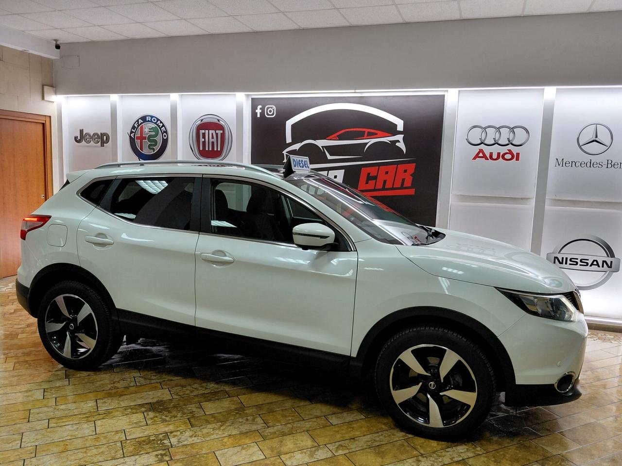 Nissan Qashqai 1.5 dCi N-Connecta soli 95000 km