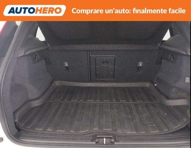 VOLVO XC40 D3 Geartronic Momentum