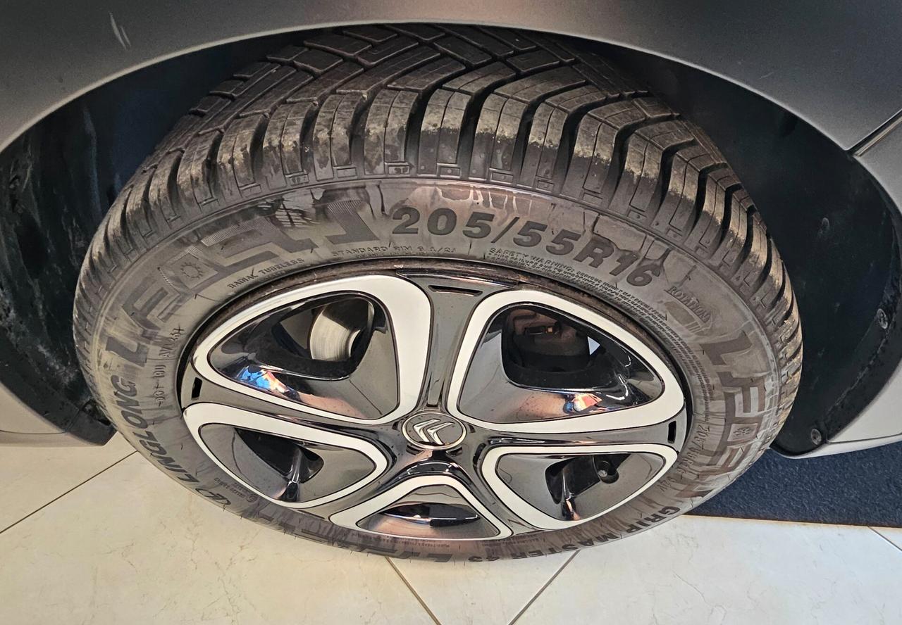 Citroen C3 BlueHDi 75 S&S Shine UNICO PROP..