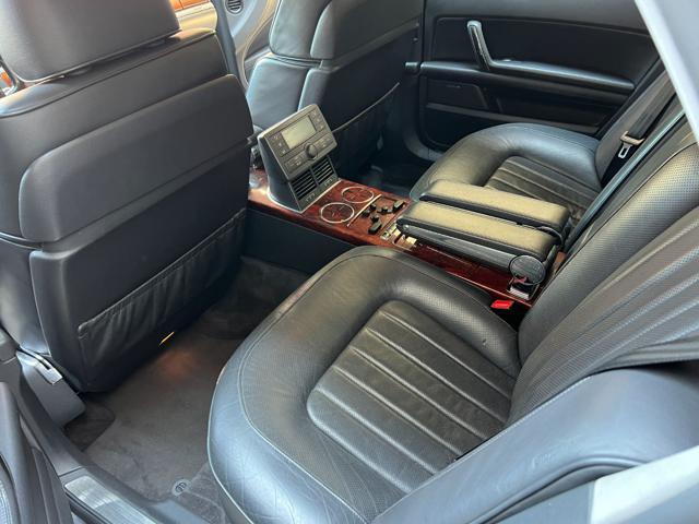 VOLKSWAGEN Phaeton 6.0 W12 ASI 4mot. 4 posti
