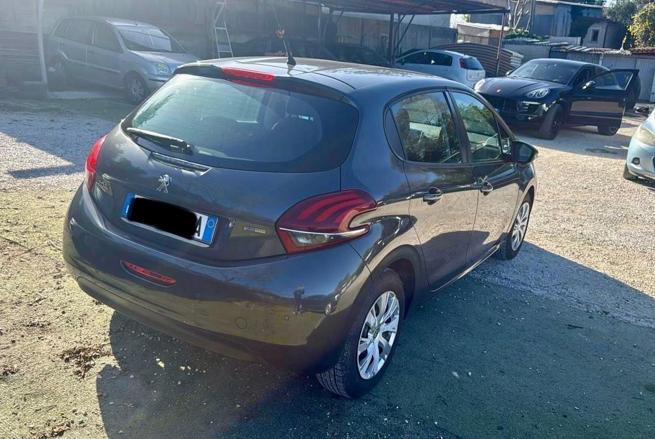 Peugeot 208 1.2 GPL EURO6B -MOTORE DA RIVEDERE