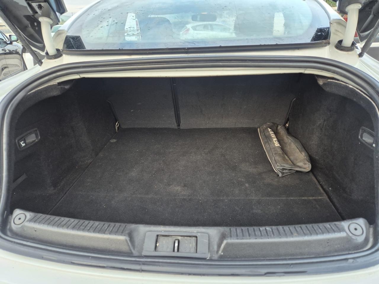 Renault Laguna Coupé 2.0 dCi 150CV Monaco GP