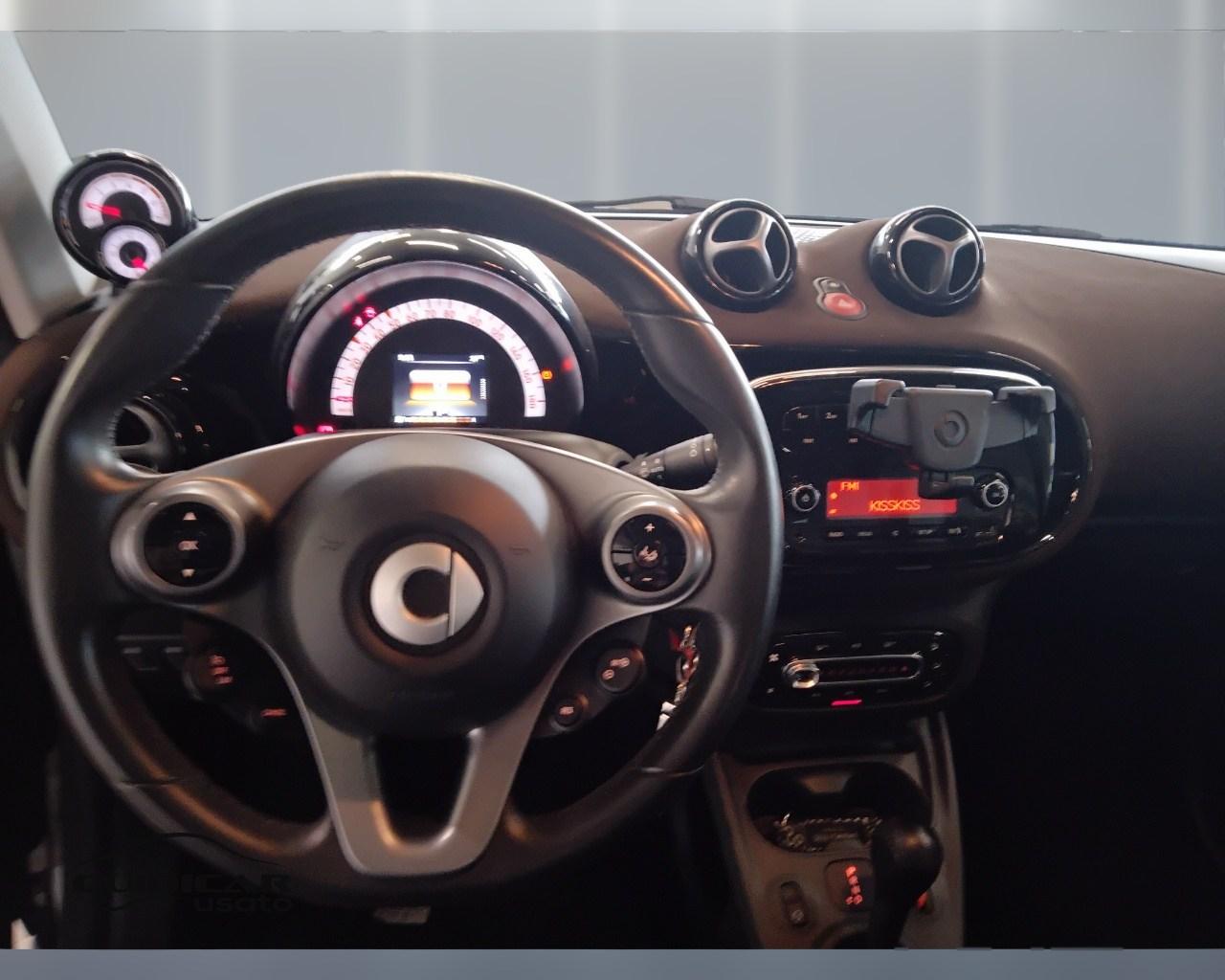 SMART Fortwo III 2015 - Fortwo 1.0 Perfect 71cv twinamic