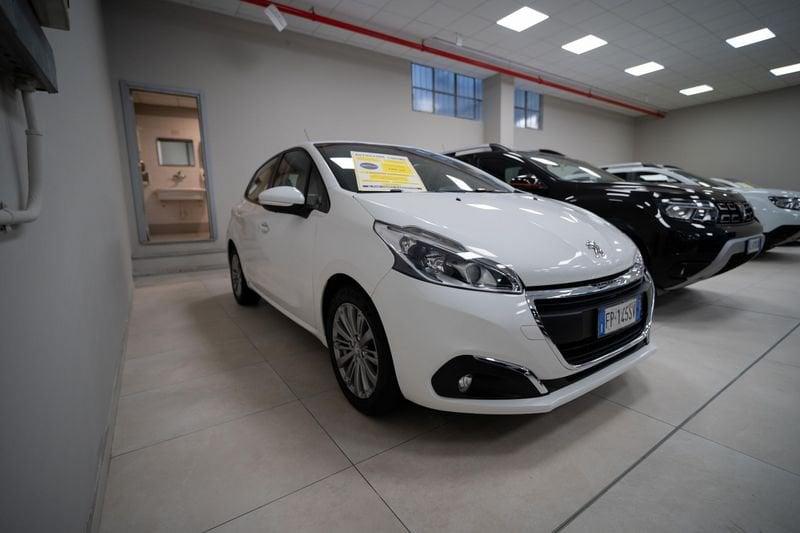 Peugeot 208 5p 1.2 puretech Allure gpl 82cv