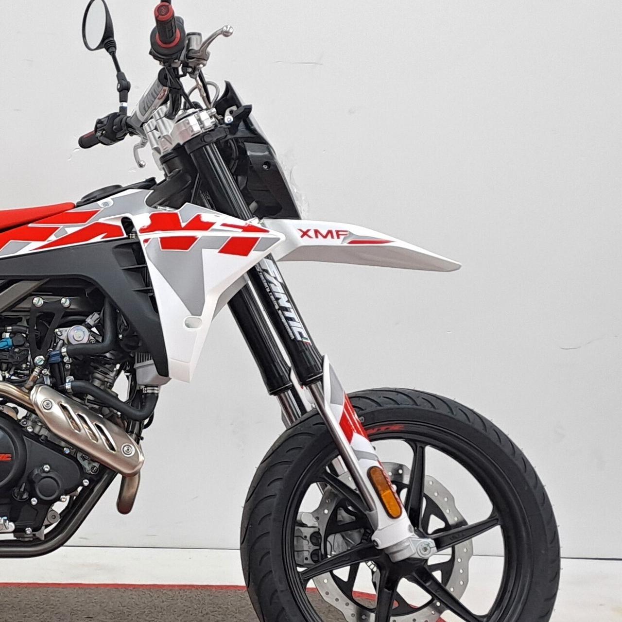 FANTIC MOTARD XMF 125 4t PRONTA CONSEGNA