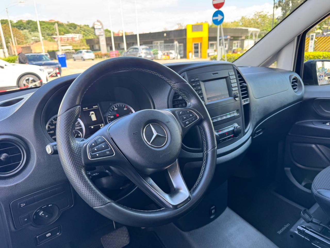 Mercedes-benz V 200 d Premium Long 6 posti autocarro